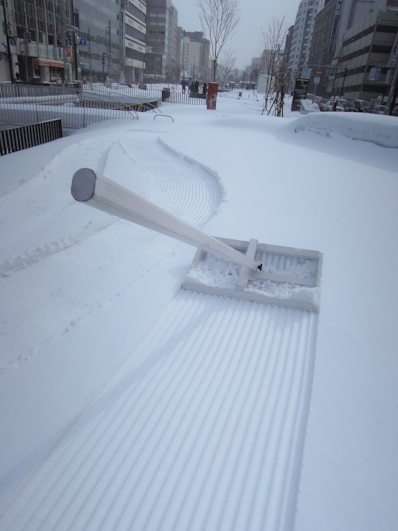 雪の枯山水作庭の為の作庭道具